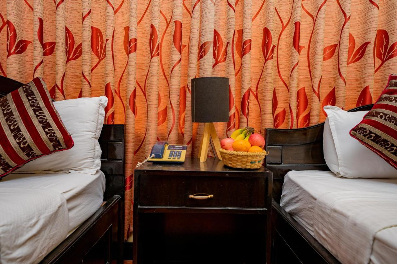 Hotel Bougainvillea Pokhara Extérieur photo