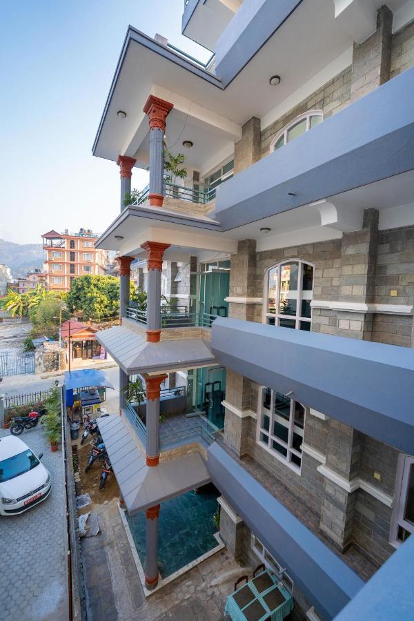 Hotel Bougainvillea Pokhara Extérieur photo