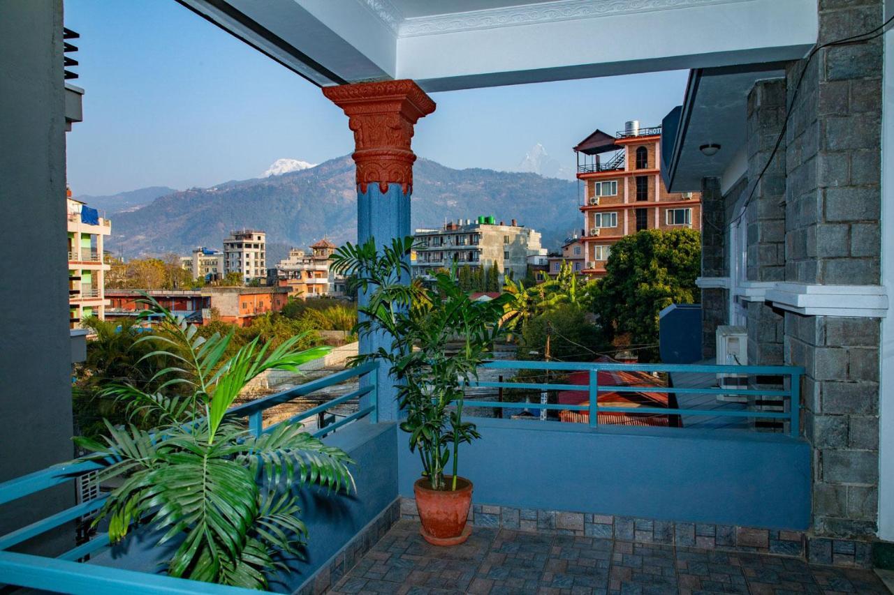 Hotel Bougainvillea Pokhara Extérieur photo