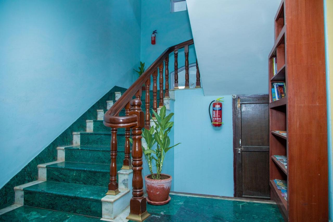 Hotel Bougainvillea Pokhara Extérieur photo